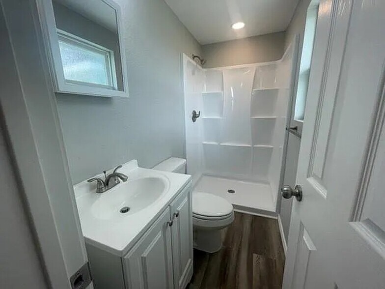 1300 N Live Oak St, Rockport, TX à vendre - Photo du bâtiment - Image 3 de 37