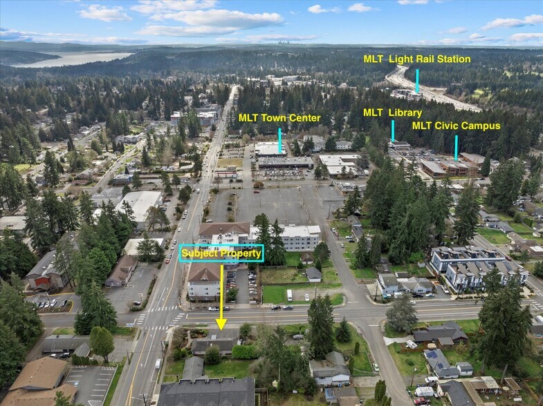 5603 230th St SW, Mountlake Terrace, WA à vendre - Photo du bâtiment - Image 2 de 18