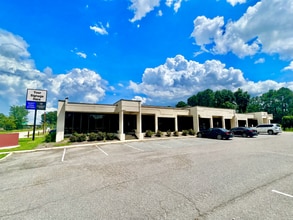 208 Candi Ln, Columbia, SC for lease Interior Photo- Image 1 of 3