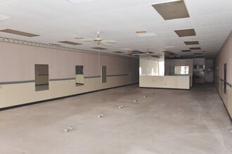 9700-9950 Fondren Rd, Houston, TX for lease Interior Photo- Image 1 of 2