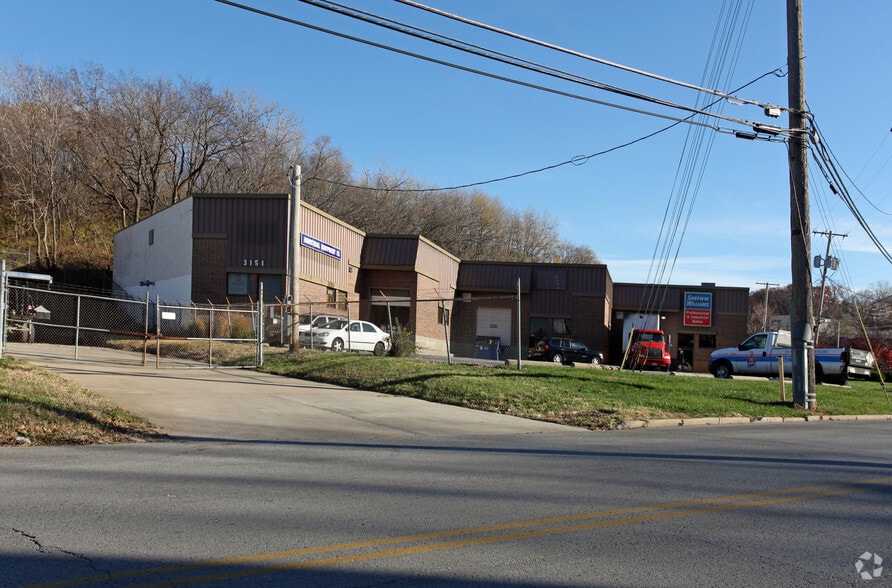 3151 Roanoke Rd, Kansas City, MO à louer - Photo principale - Image 2 de 2
