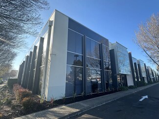 Plus de détails pour 89 Cook St, Port Melbourne - Local d'activités à louer