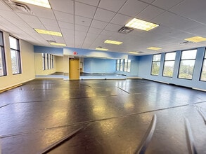 8200-8250 66th St N, Pinellas Park, FL for lease Interior Photo- Image 2 of 4