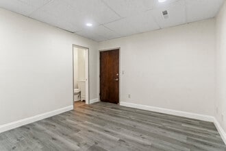 244 N Jackson Ave, San Jose, CA for lease Interior Photo- Image 2 of 10