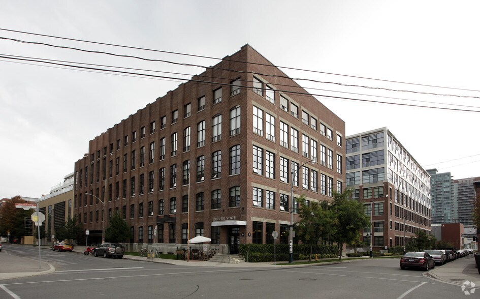 43 Hanna Ave, Toronto, ON for sale - Primary Photo - Image 1 of 1