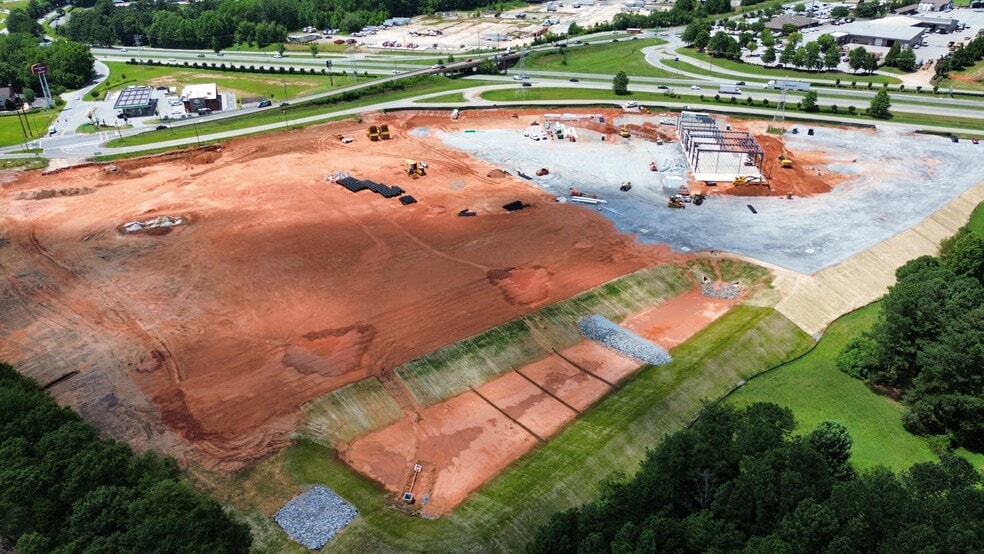 1095 Simuel Rd, Spartanburg, SC for lease - Building Photo - Image 3 of 8