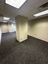 503 S Saginaw St, Flint, MI à louer Photo intérieure- Image 1 de 6