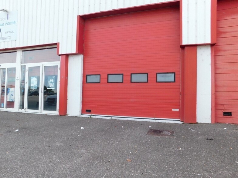 Office in Maxéville for lease - Building Photo - Image 1 of 8
