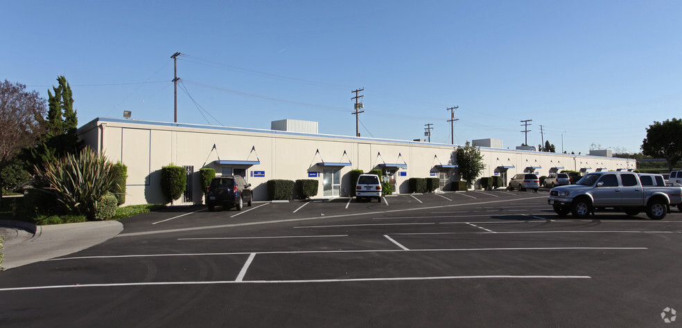 16741-16755 Parkside St, Cerritos, CA for lease - Building Photo - Image 1 of 10