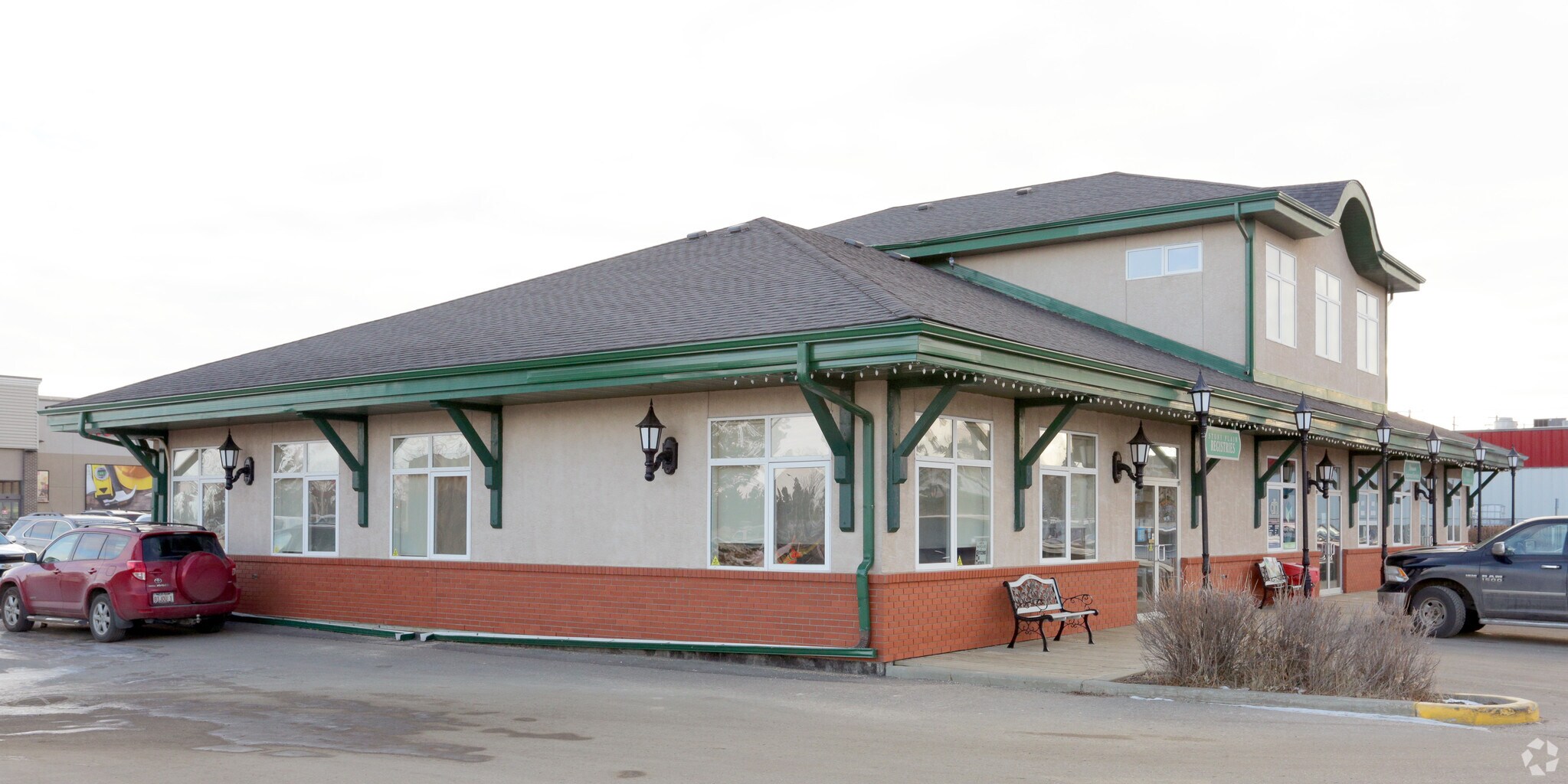 4911 50th St, Stony Plain, AB for sale Primary Photo- Image 1 of 1