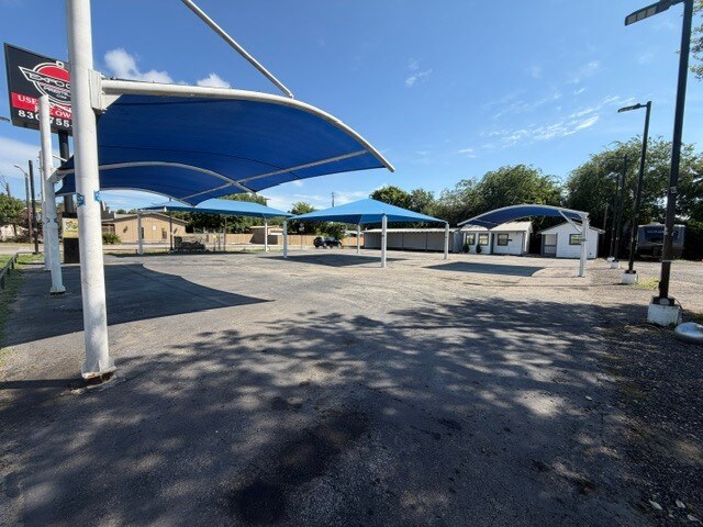 31004 Interstate 10 W, Boerne, TX à louer - Photo du bâtiment - Image 2 de 10