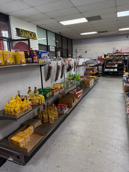 1111-1151 Pacific Coast Hwy, Harbor City, CA à louer - Photo du bâtiment - Image 3 de 13