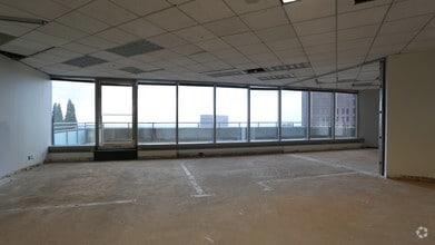 10 W Broad St, Columbus, OH for lease Interior Photo- Image 2 of 13