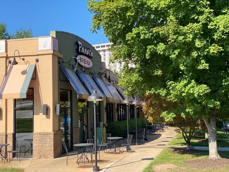 2407 Green Mountain Dr, Branson, MO à vendre - Photo du bâtiment - Image 3 de 17