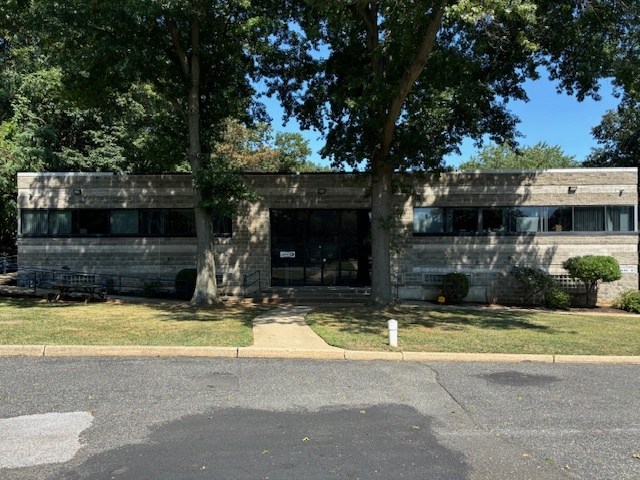 1041 State Route 36, Atlantic Highlands, NJ for lease - Building Photo - Image 1 of 10