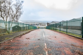 Plus de détails pour Woolley Bridge Rd, Glossop - Industriel à louer