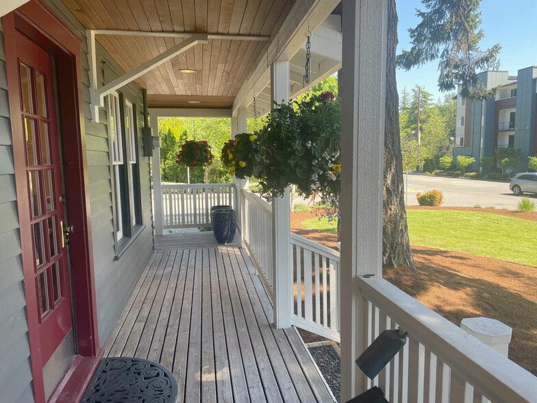 23042 Ne 8th St, Sammamish, WA for sale - Building Photo - Image 3 of 15