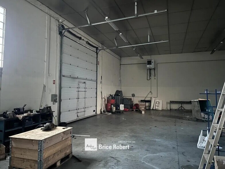 21 Rue Jean Jaurès, Meyzieu à louer - Photo intérieure - Image 3 de 4