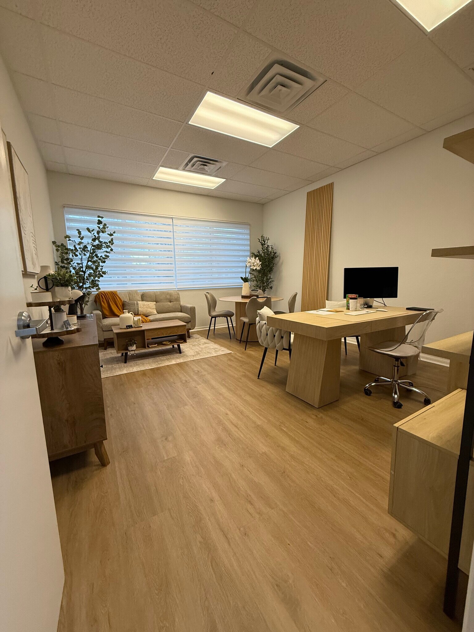 3620 Colonial Blvd, Fort Myers, FL for lease Interior Photo- Image 1 of 8
