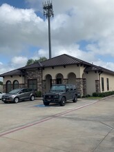 12807 Haynes Rd, Houston, TX for lease Building Photo- Image 2 of 11