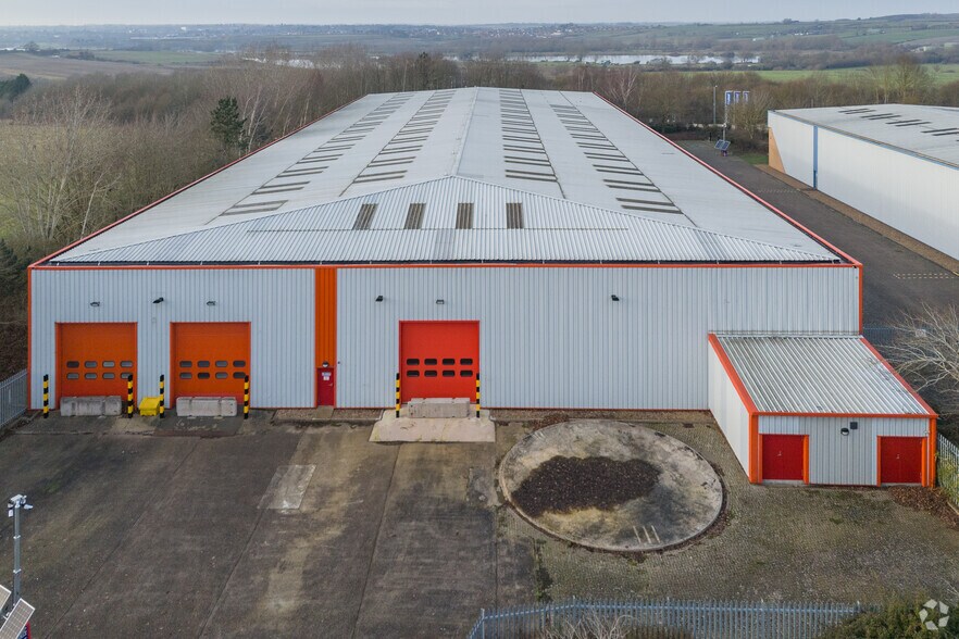 Shipton Way, Rushden à louer - Aérien - Image 3 de 7