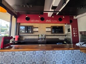 1055 Torrey Pines Rd, La Jolla, CA for lease Interior Photo- Image 1 of 14