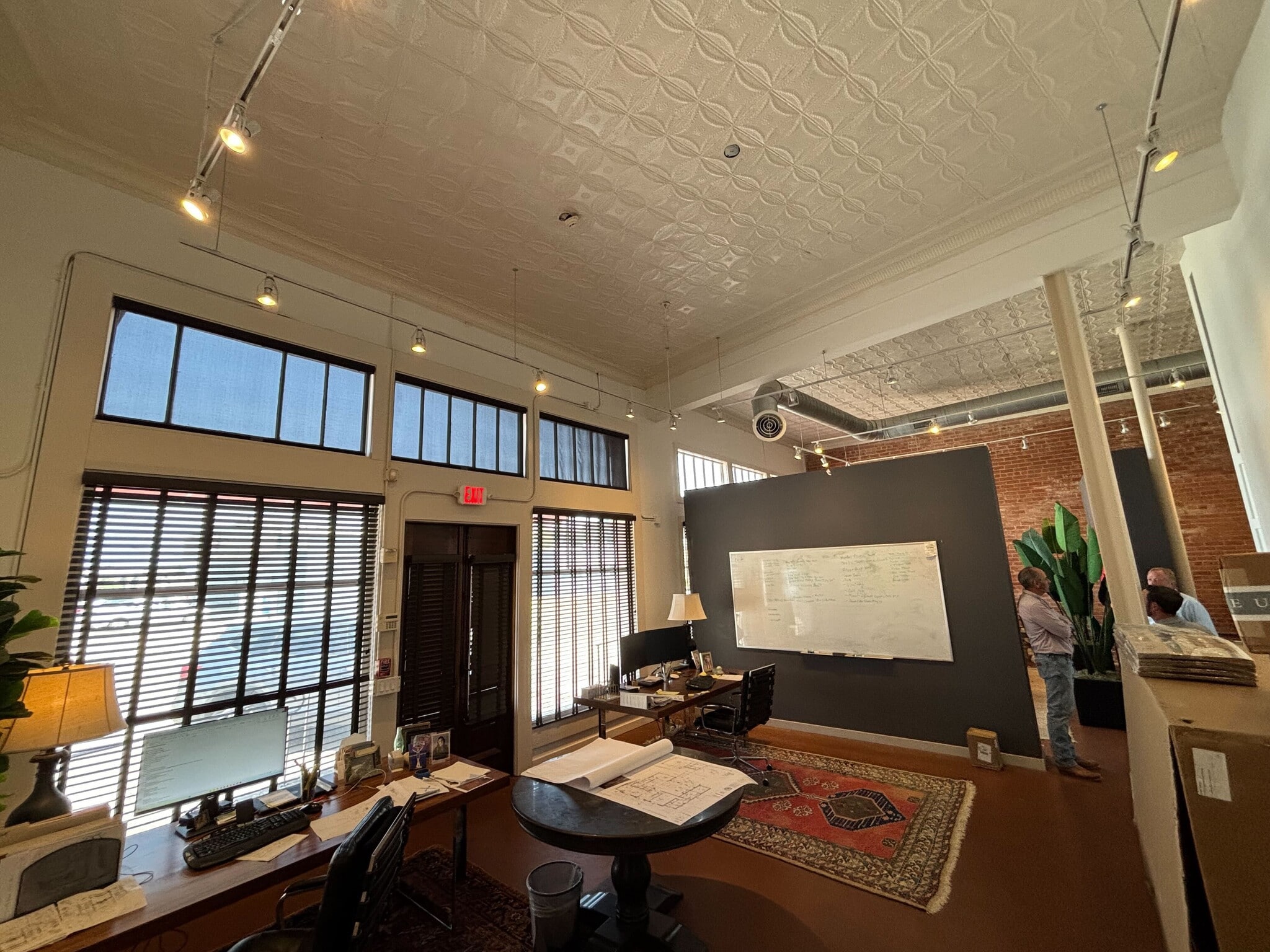 4300 McCullough Ave, San Antonio, TX for lease Interior Photo- Image 1 of 2