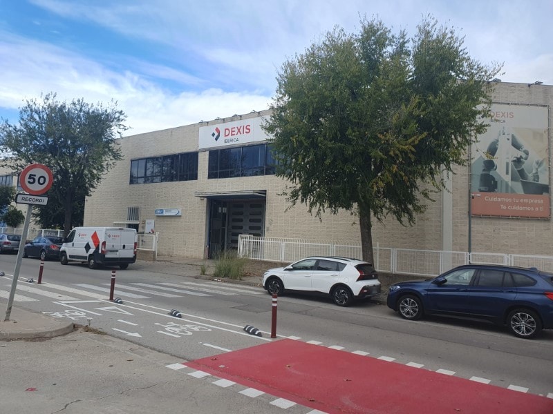 Industrial in L'Hospitalet de Llobregat, Barcelona for lease Building Photo- Image 1 of 5
