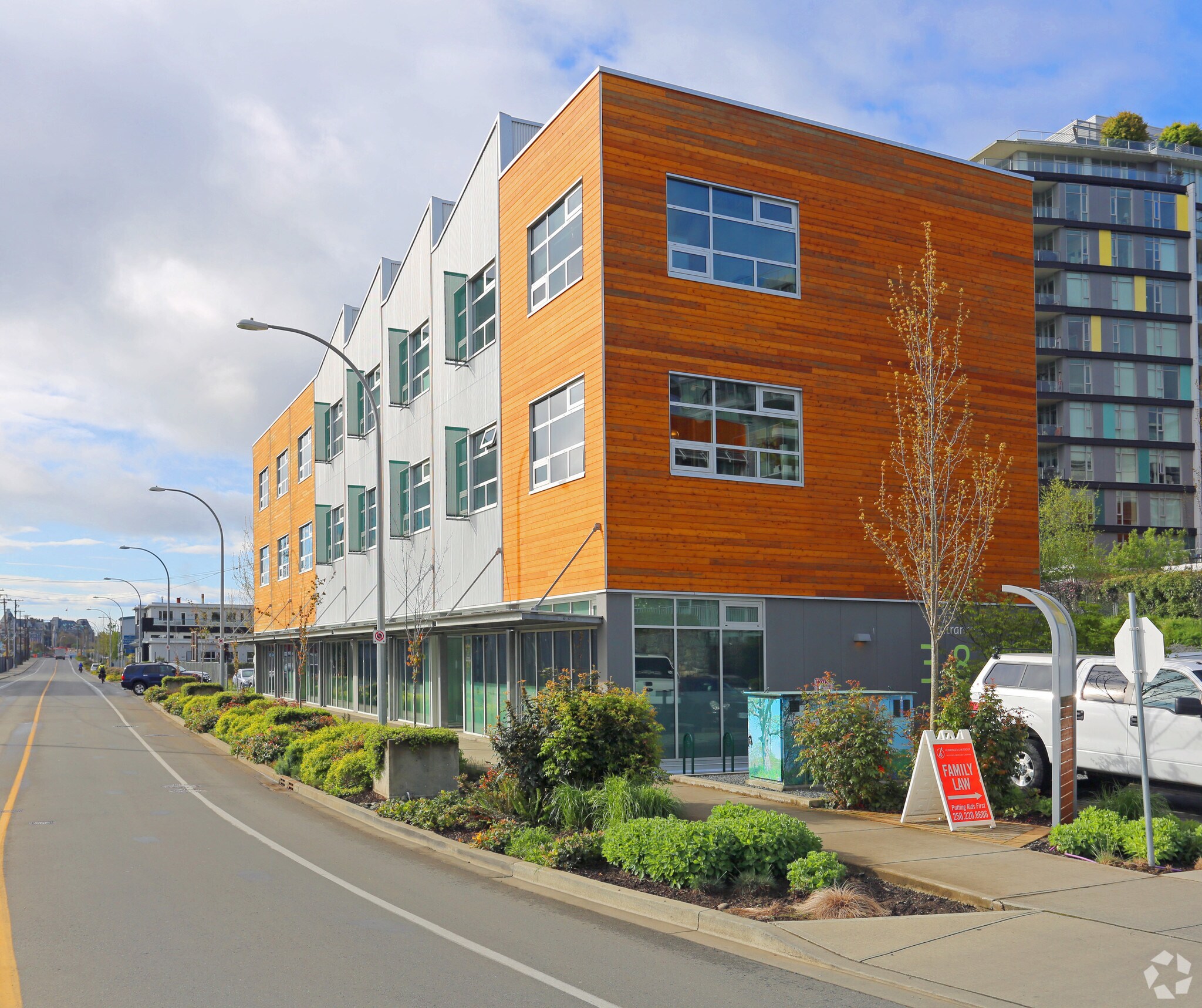 388 Harbour Rd, Victoria, BC à vendre Photo principale- Image 1 de 4