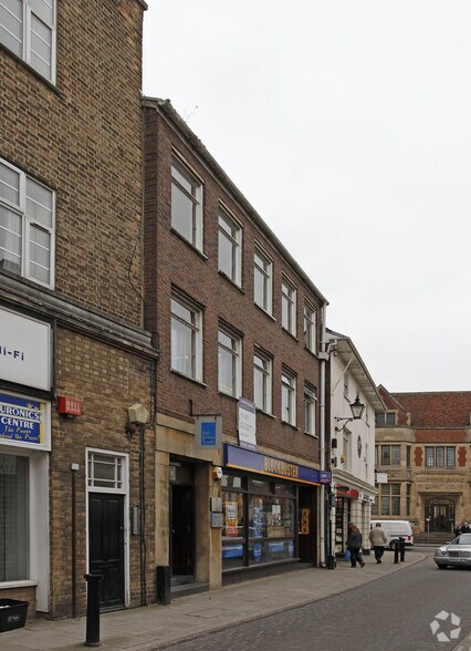 6-8 High St, Ely à louer - Photo du bâtiment - Image 2 de 5