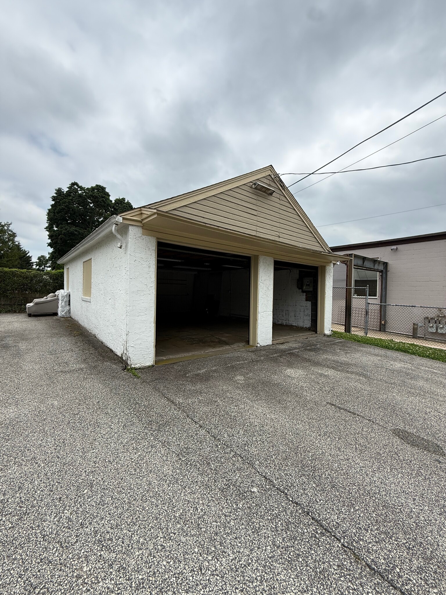 596 Barrett Ave, Haverford Township, PA for lease Building Photo- Image 1 of 6