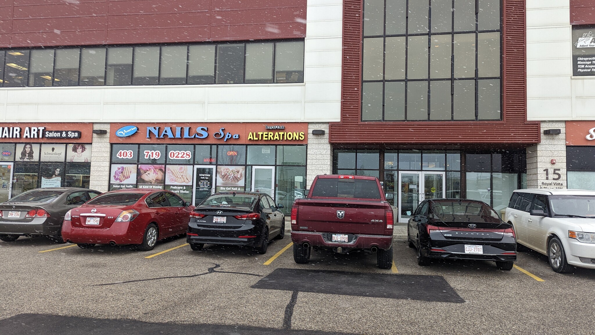 15 Royal Vista Pl NW, Calgary, AB for sale Building Photo- Image 1 of 1