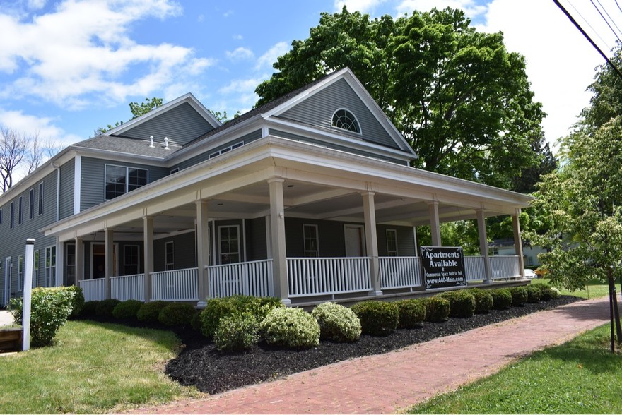 440 Main St, Youngstown, NY for sale - Primary Photo - Image 1 of 1