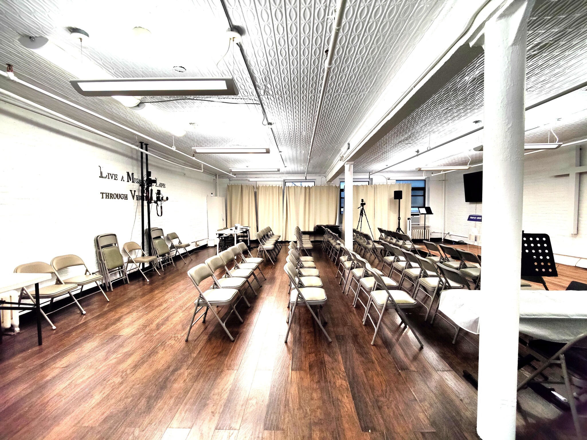 355-357 W 36th St, New York, NY à louer Photo intérieure- Image 1 de 9