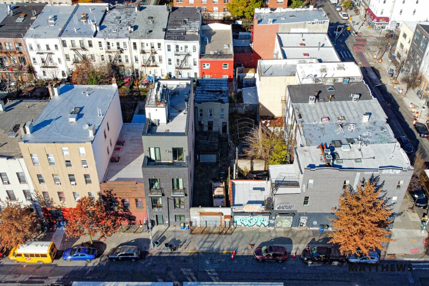 197 Troutman St, Brooklyn, NY for sale - Primary Photo - Image 1 of 3