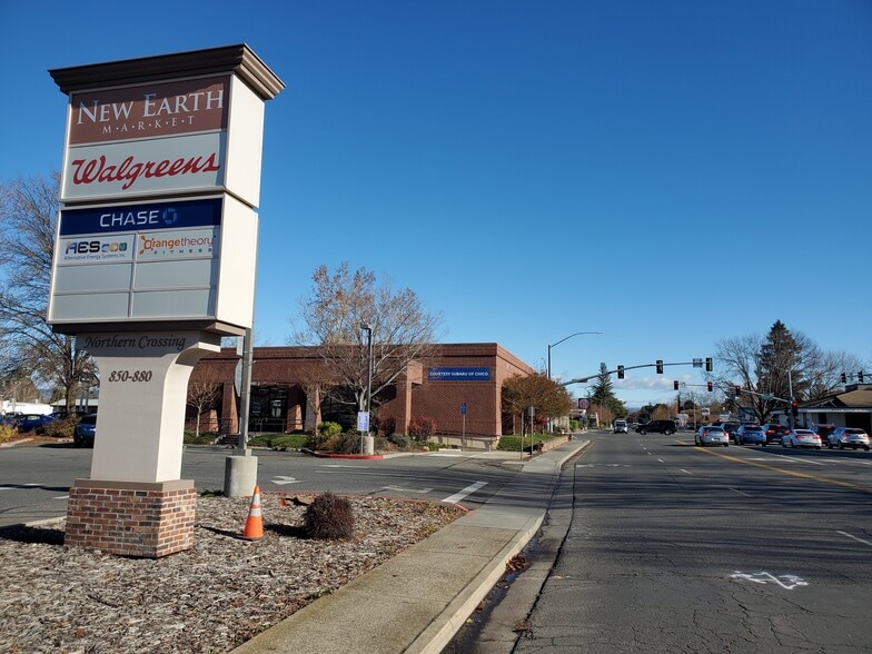 896 East Ave, Chico, CA for lease - Building Photo - Image 2 of 9