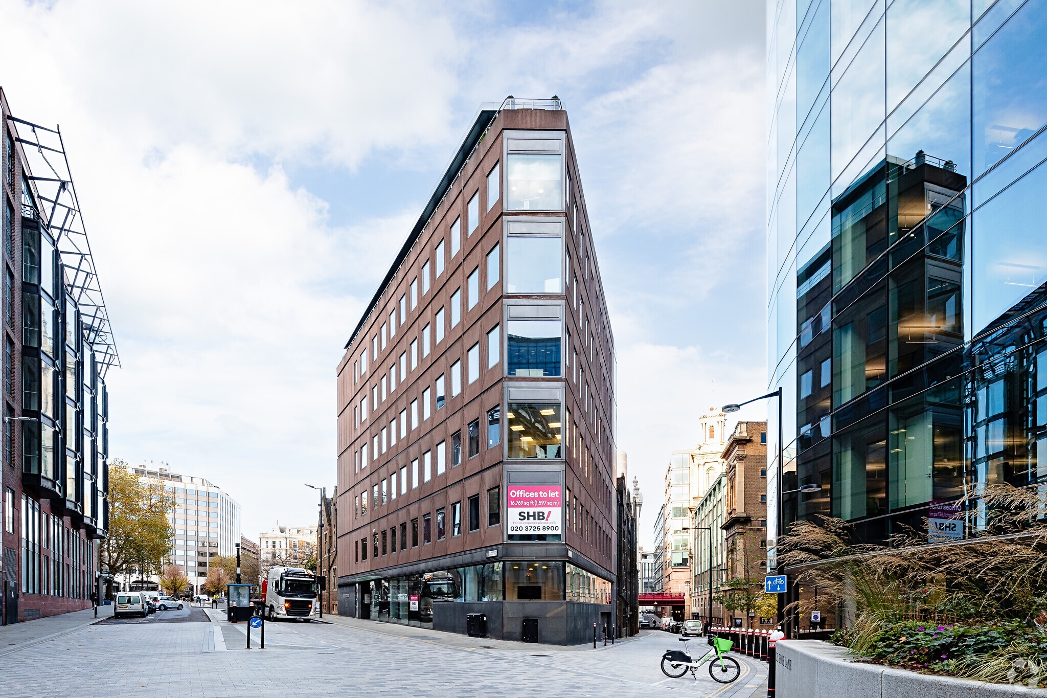 9-13 St Andrew St, London for lease Primary Photo- Image 1 of 4