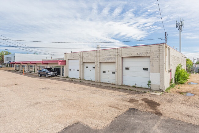 More details for 10323 65th Ave NW, Edmonton, AB - Office/Retail for Lease