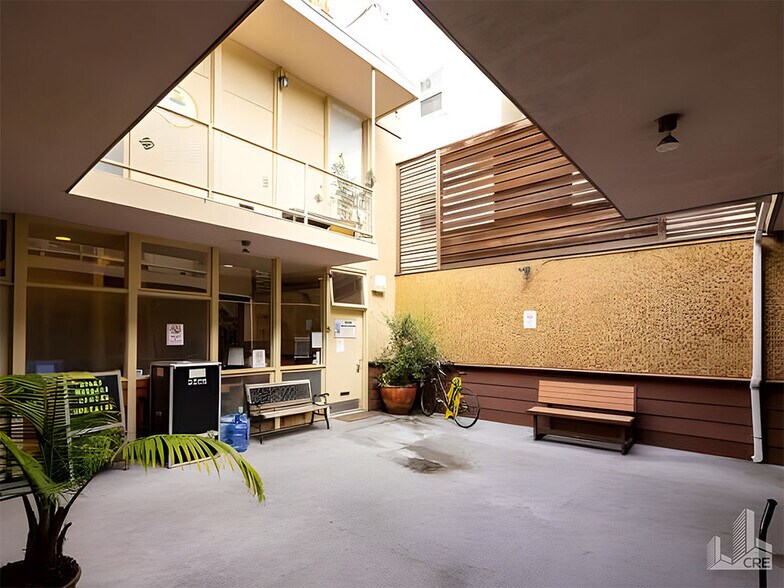2305 Van Ness Ave, San Francisco, CA à vendre - Photo intérieure - Image 3 de 8