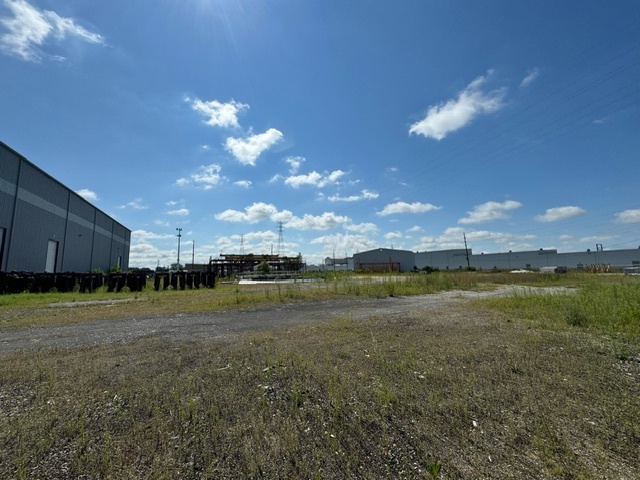 219 Riley Rd, East Chicago, IN for lease - Building Photo - Image 3 of 11