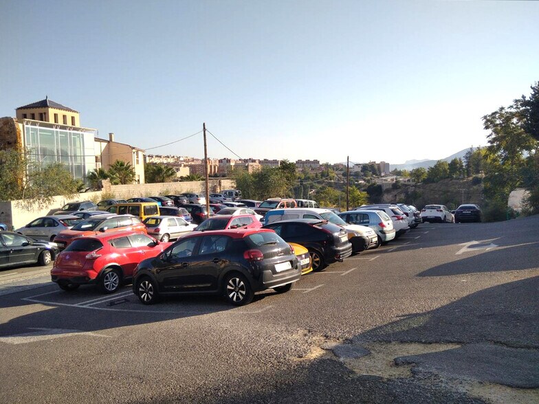 Sant Blai, Alcoy, Alicante for sale - Primary Photo - Image 2 of 3