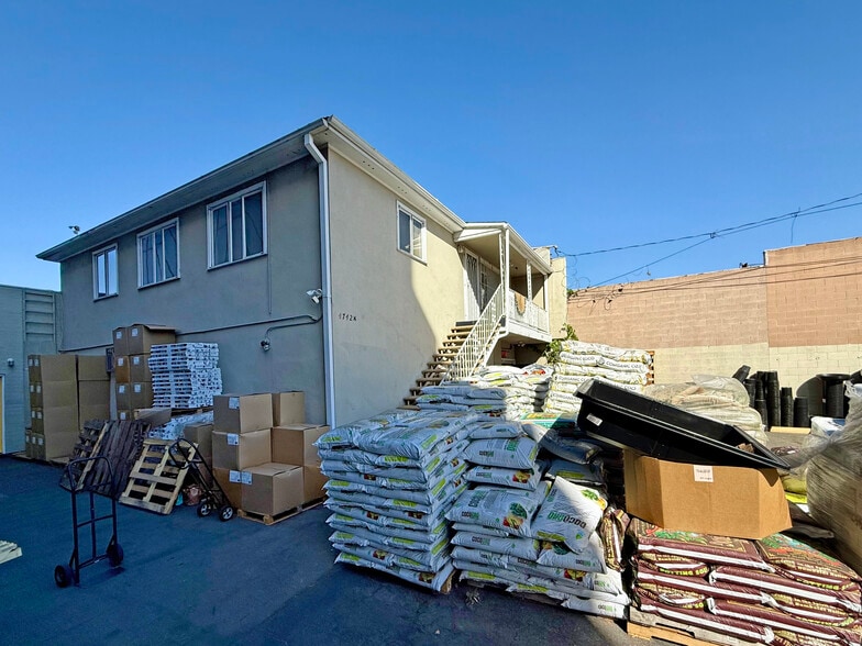 4738-4742 Woodman Ave, Sherman Oaks, CA à vendre - Photo du bâtiment - Image 3 de 9