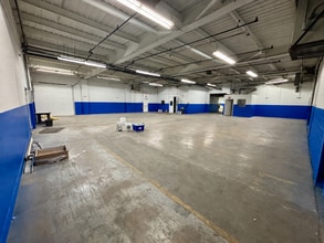 315 N 9th St, St Charles, IL for lease Interior Photo- Image 2 of 8