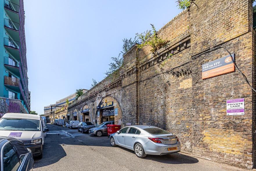 155-177 Robert Dashwood Way, London for lease - Building Photo - Image 2 of 2