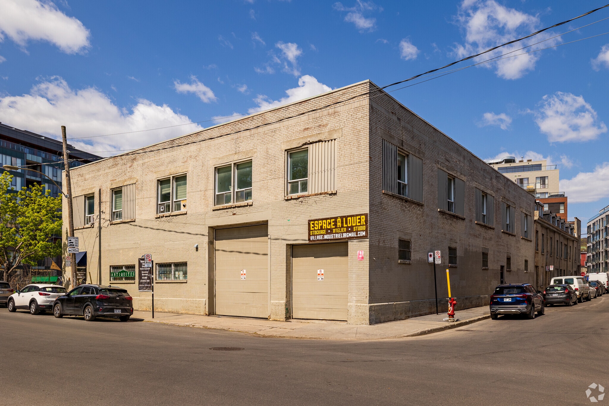1808 Rue William, Montréal, QC à louer Photo du bâtiment- Image 1 de 13