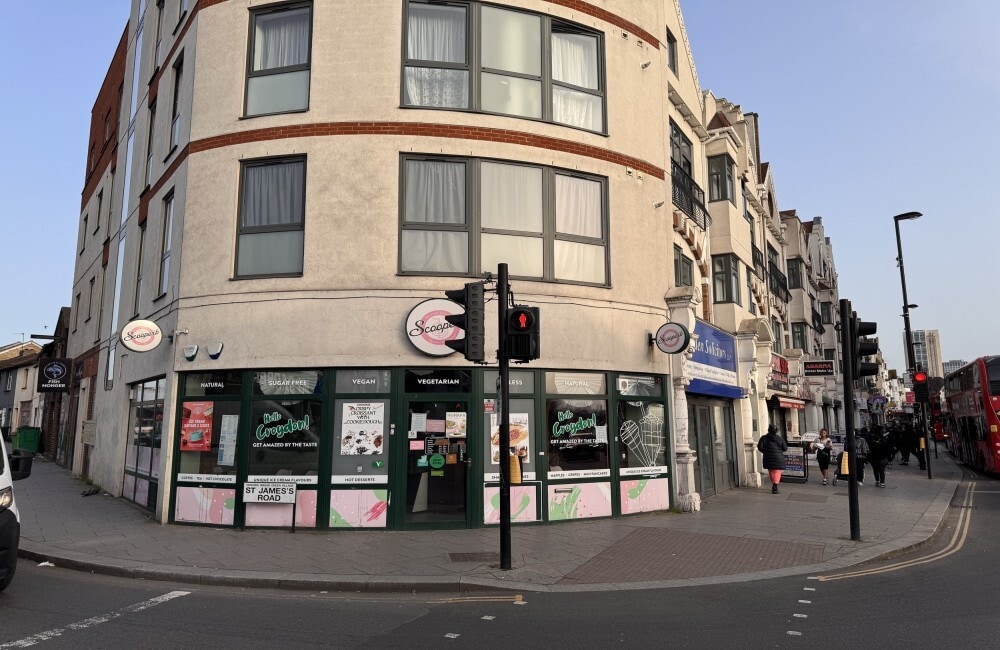 London Rd, Croydon à louer Photo du bâtiment- Image 1 de 8