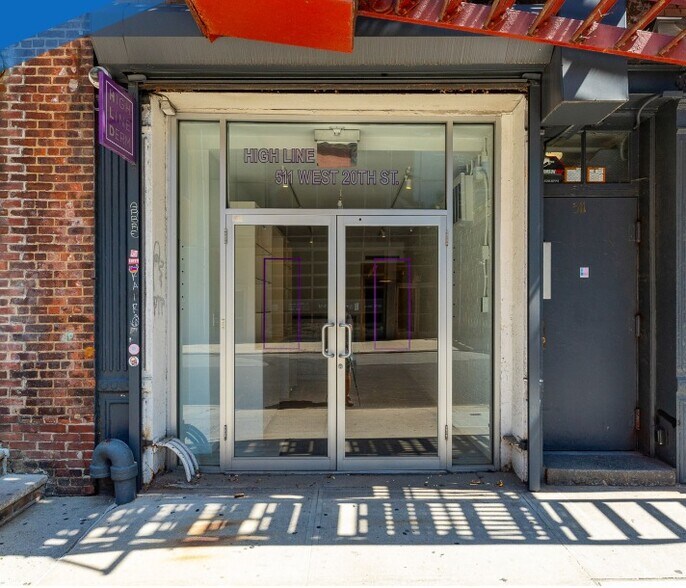511 W 20th St, New York, NY à louer - Photo du bâtiment - Image 2 de 3