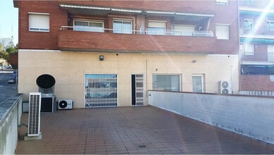 Office/Retail in Granollers, Barcelona for lease Interior Photo- Image 2 of 14