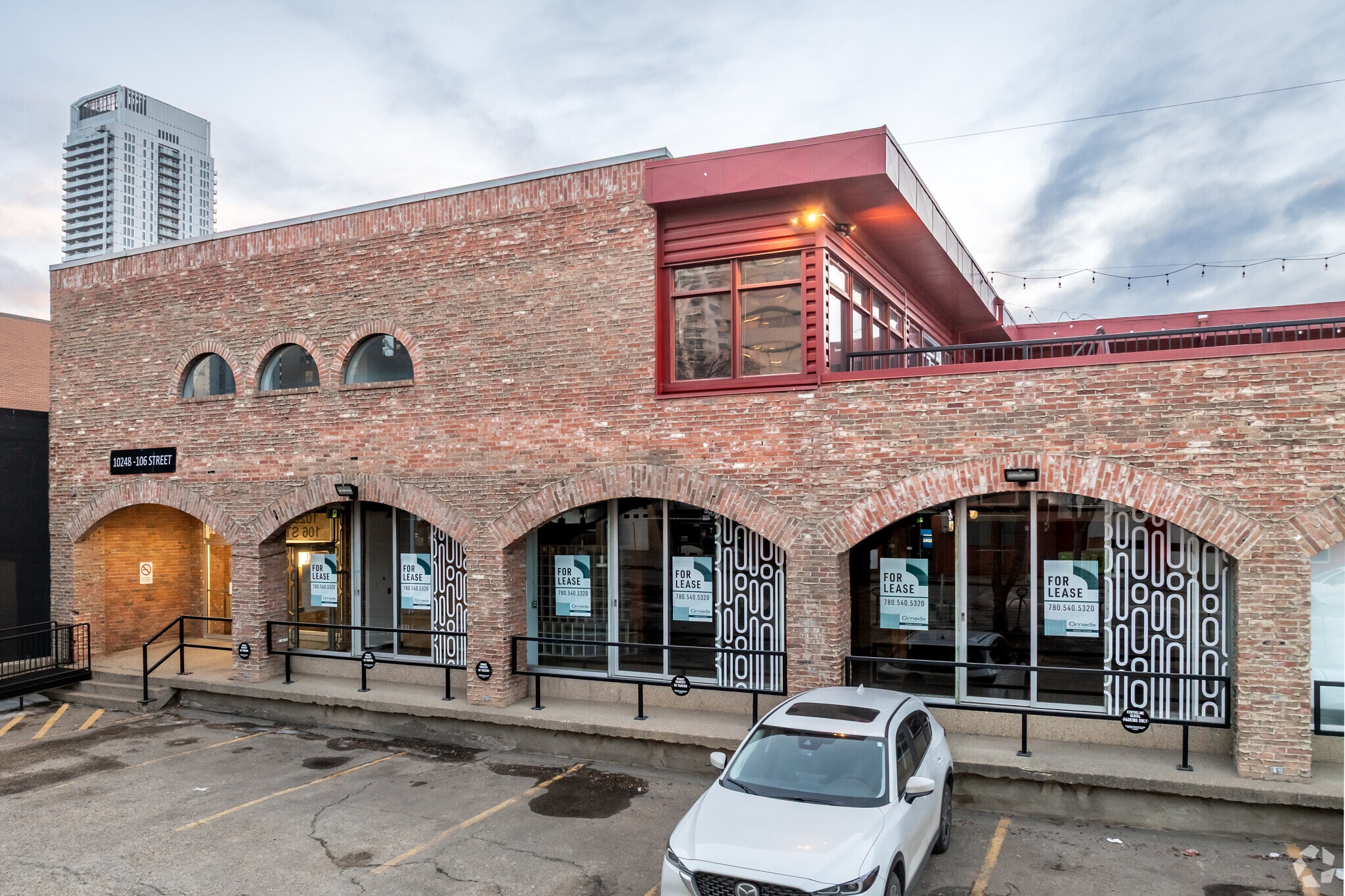 10248-10260 106th St NW, Edmonton, AB for lease Building Photo- Image 1 of 6