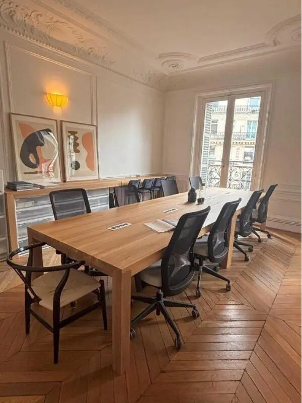 2 Rue De Châteaudun, Paris for lease Interior Photo- Image 1 of 7